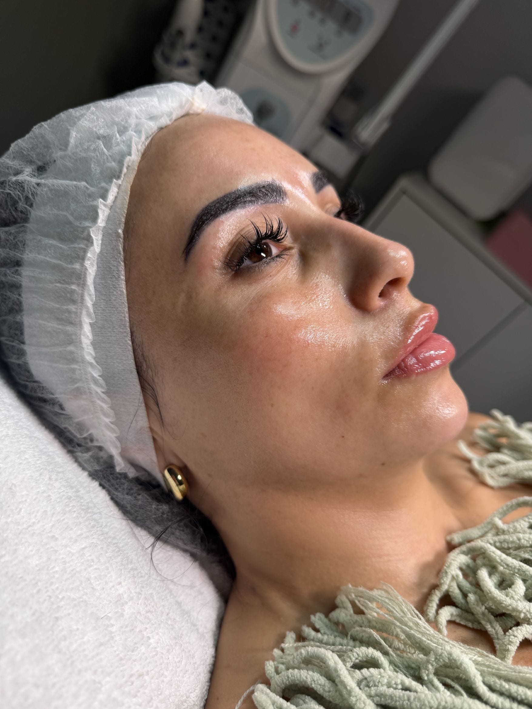 Profile of a client with shaped brows and lifted lashes